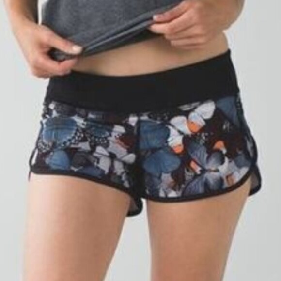 Lululemon Run Speed Short Size 6 Biggie So Fly Butterfly 2.5" Inch Inseam Blue - Picture 9 of 10